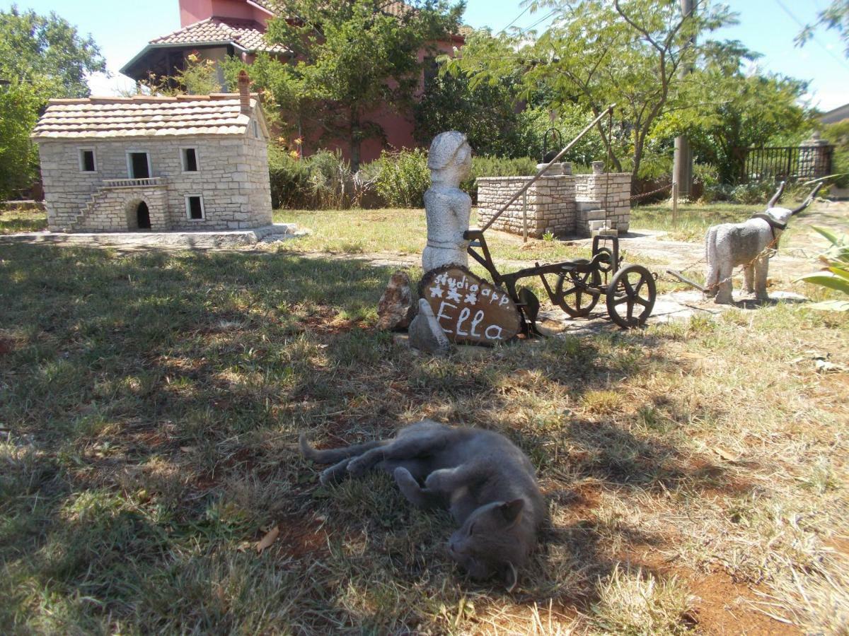 Apartma Ella