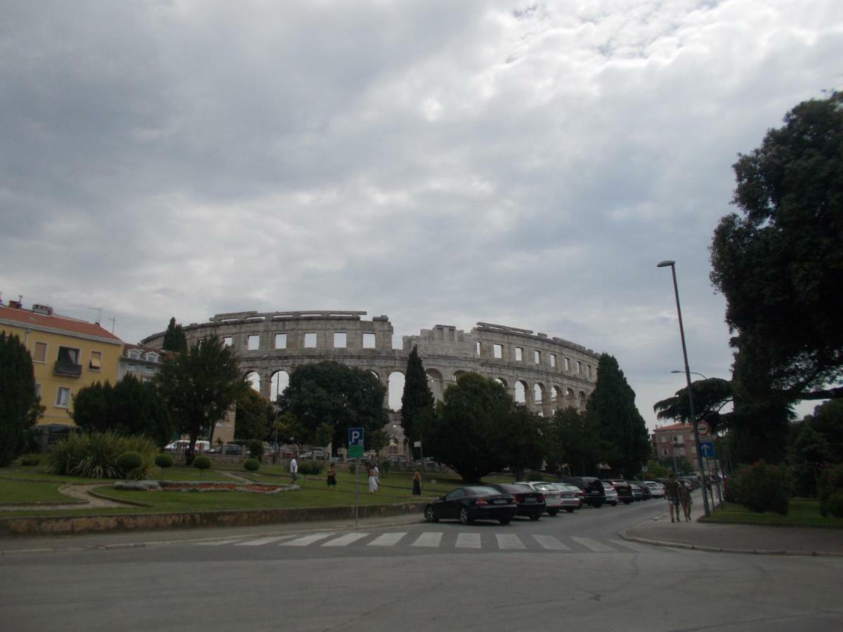 Apartma Ella