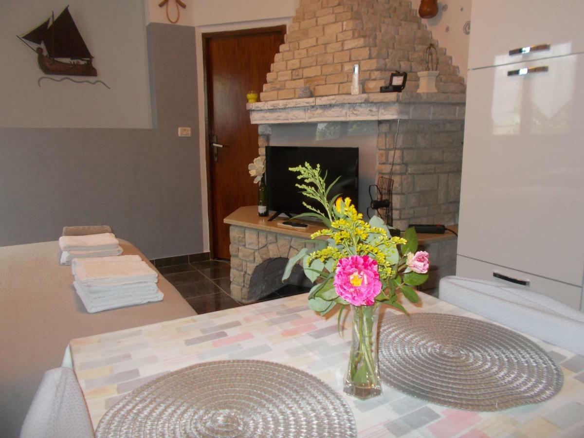 Ella Apartment Pula